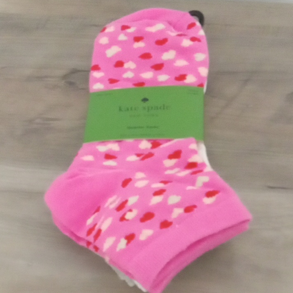 Kate Spade Valentines Day Quarter Socks Set